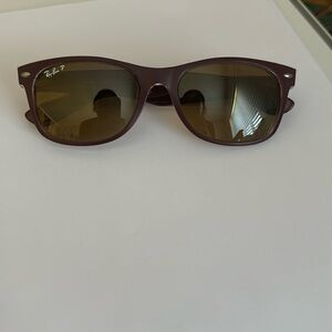 Ray ban
